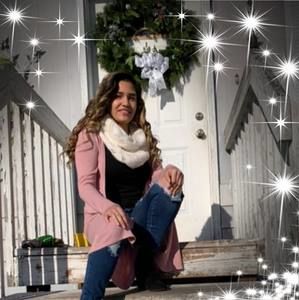 Meet your Posher, Ariana